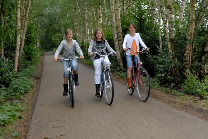 Fietstocht rijdt terug in de tijd