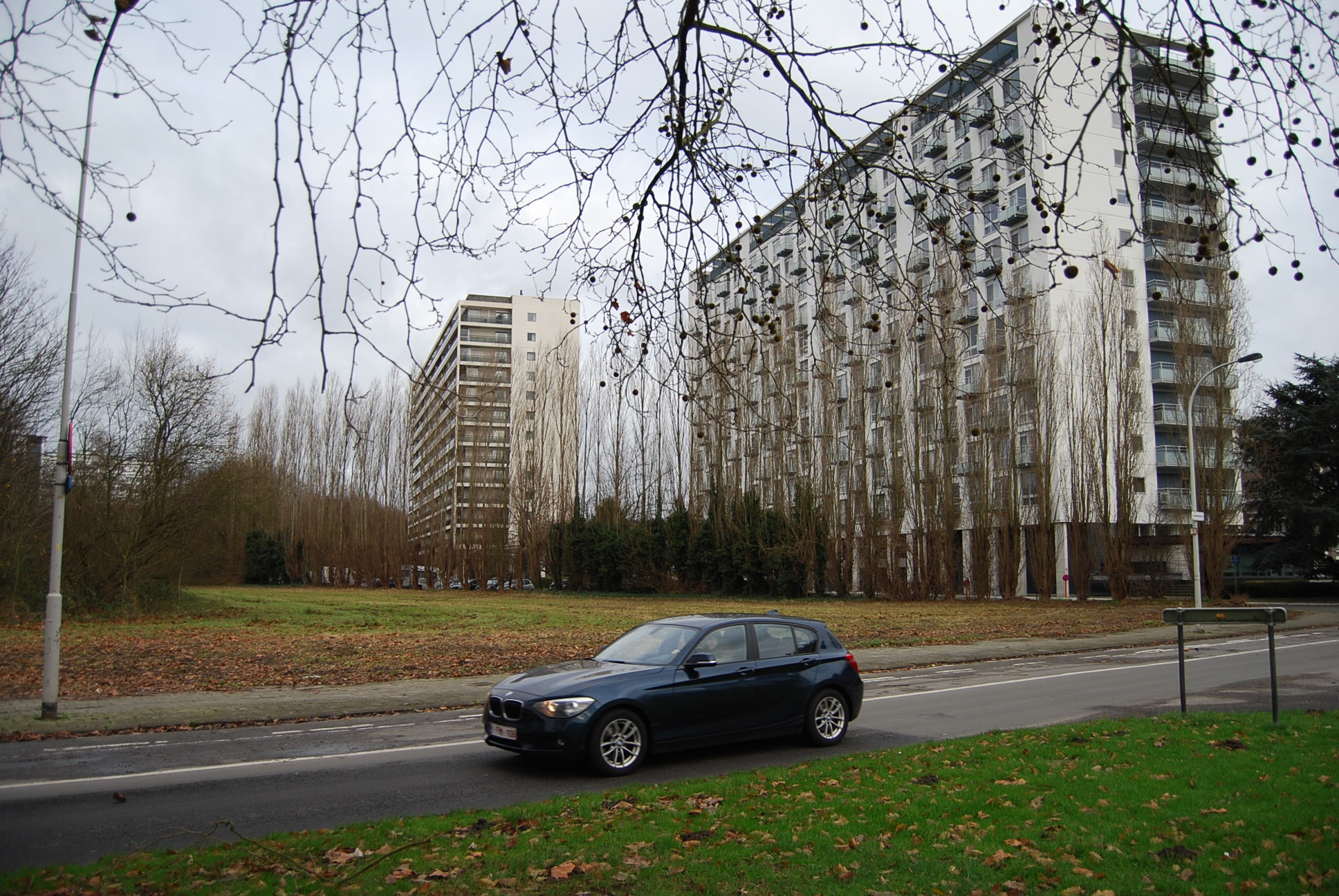 Nieuwe serviceflats en dienstencentrum aan (Wilrijk