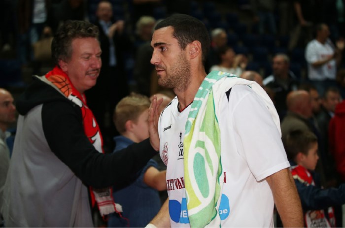PORT OF ANTWERP GIANTS. Roel Moors speelklaar