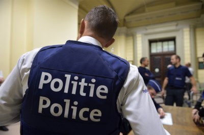 Agent Federale Politie Vervolgd Voor Mogelijk Antisemitische Gazet Van Antwerpen Mobile