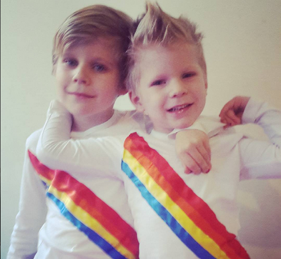 Tot ziens Gezamenlijke selectie Jongleren Mama maakt zelf regenboogtruitjes voor zoontjes die K3-fan zijn | Gazet van  Antwerpen Mobile