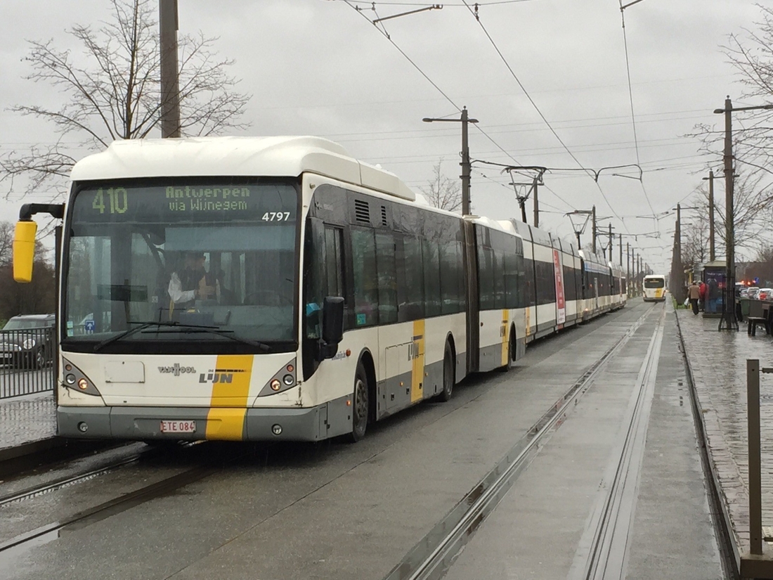 bus blokkeert niet tramspoor | Gazet Antwerpen Mobile