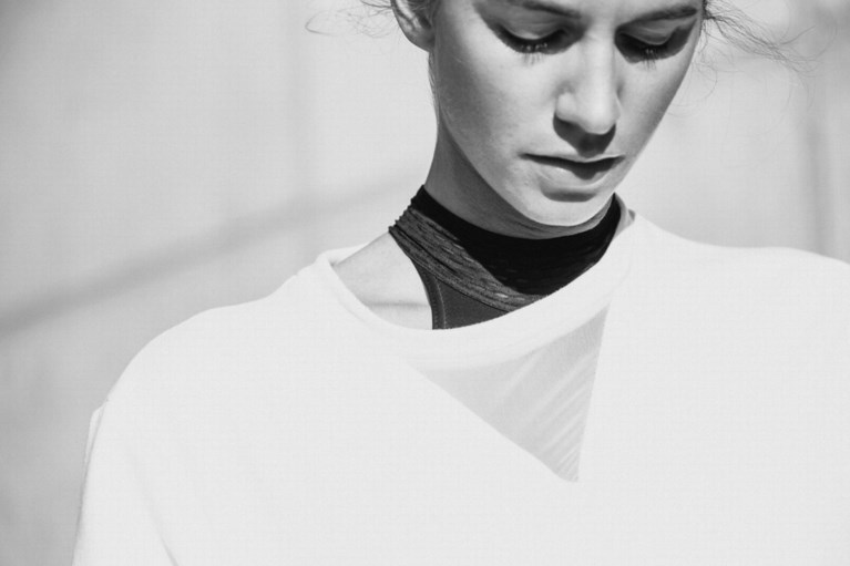 Loopsters Elodie Ouedraogo en Olivia Borlée lanceren sportieve collectie