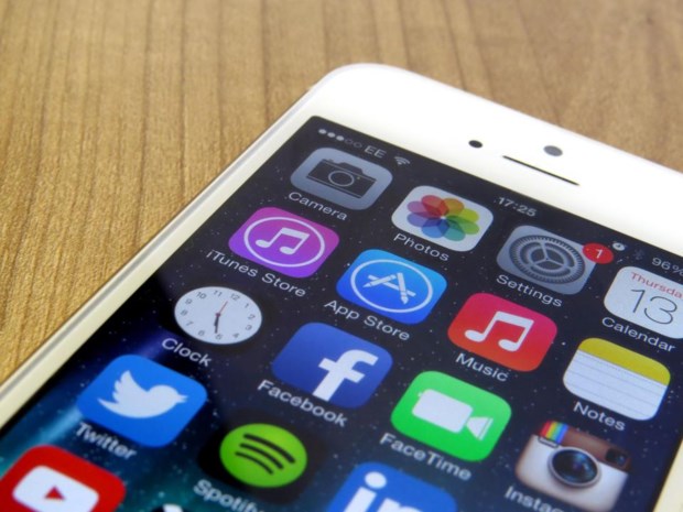 Wijkagenten krijgen smartphones