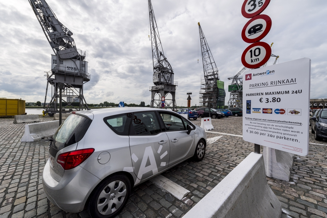Parking Rijnkaai heropent als parking met nummerplaatherkenn