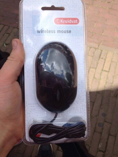 Melodramatisch circulatie volwassene Kruidvat-klanten kopen draadloze muis... met kabel | Gazet van Antwerpen  Mobile