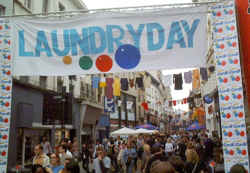 Zo zag Laundry Day er in de begindagen uit Gazet van Antwerpen