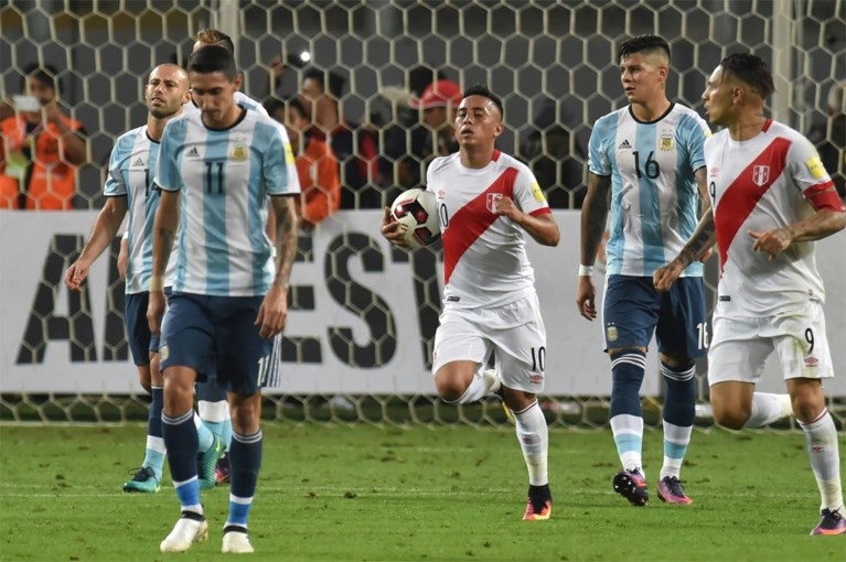 Brazilië wint vlot ondanks bloedende Neymar, Argentinië kan niet winnen zonder Messi