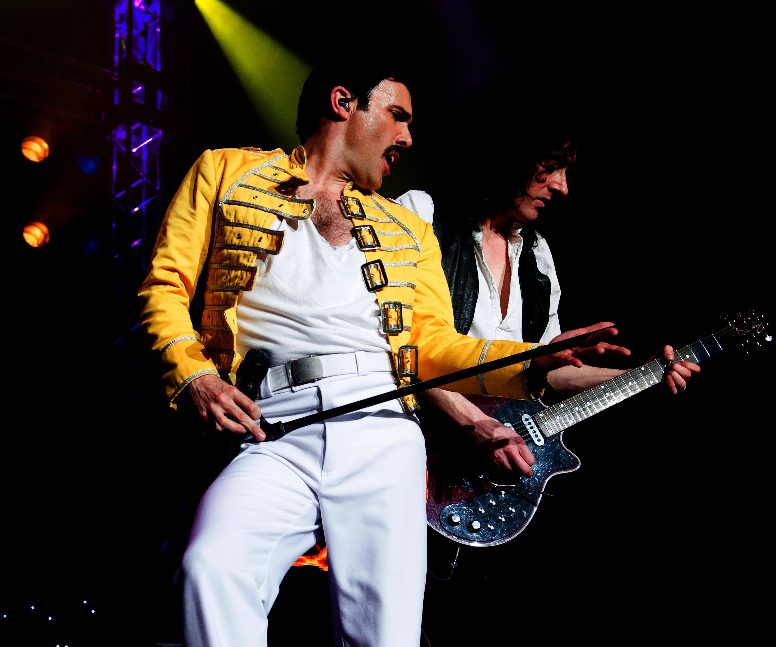 Freddie Mercury komt weer tot leven op Arendonk Zingt