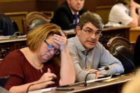 Gemeenteraad in 10 uitspraken: “De microfoons werken prima, u hoeft niet te roepen”