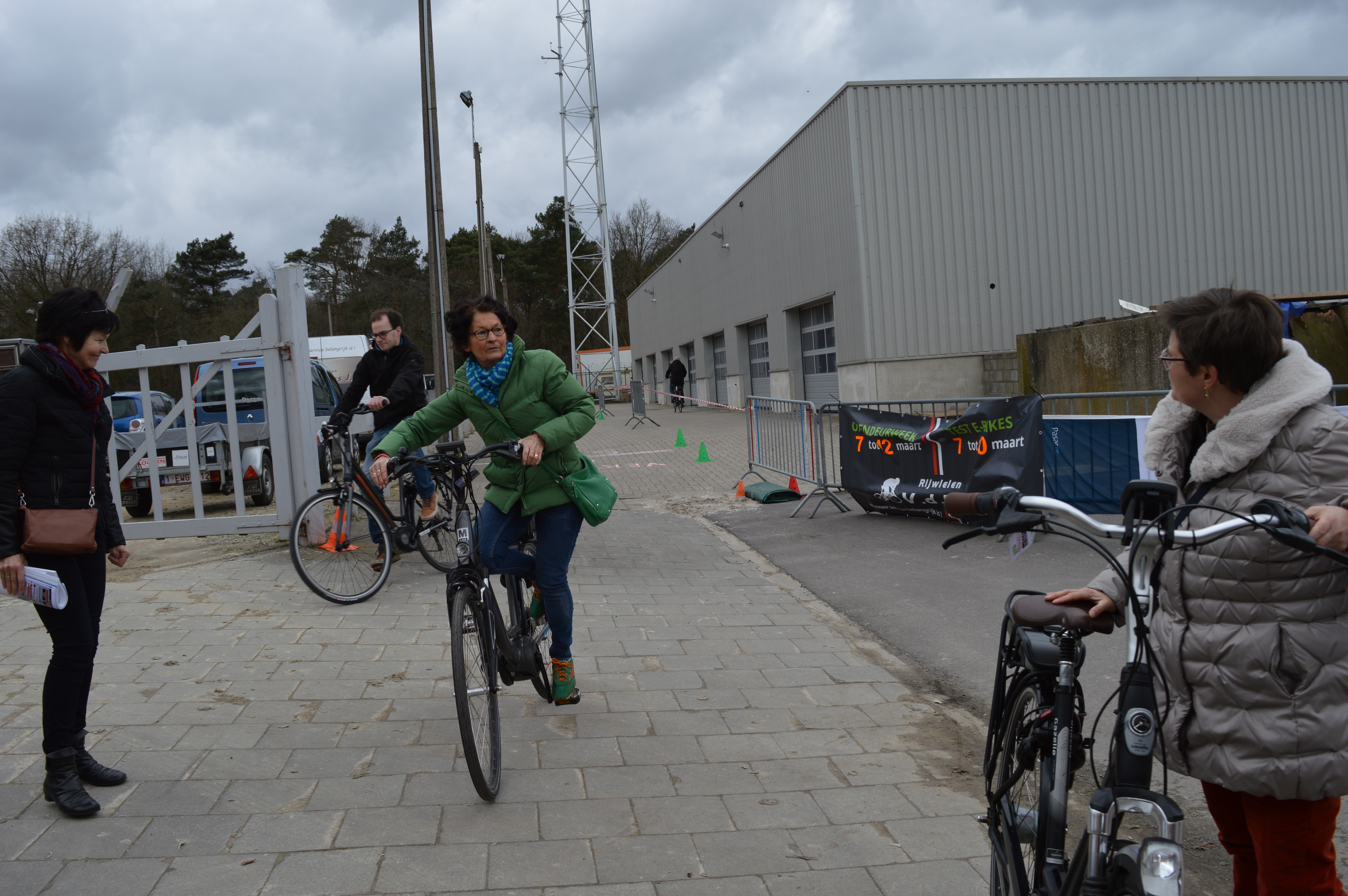 Derde keer op rij geslaagde elektrische fietsbeurs in De Populier  (Zandhoven) | Gazet van Antwerpen Mobile