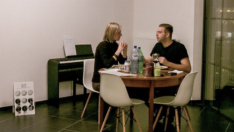 Alles ging goed... maar Evelien krijgt het plots moeilijk in ‘Blind Getrouwd’