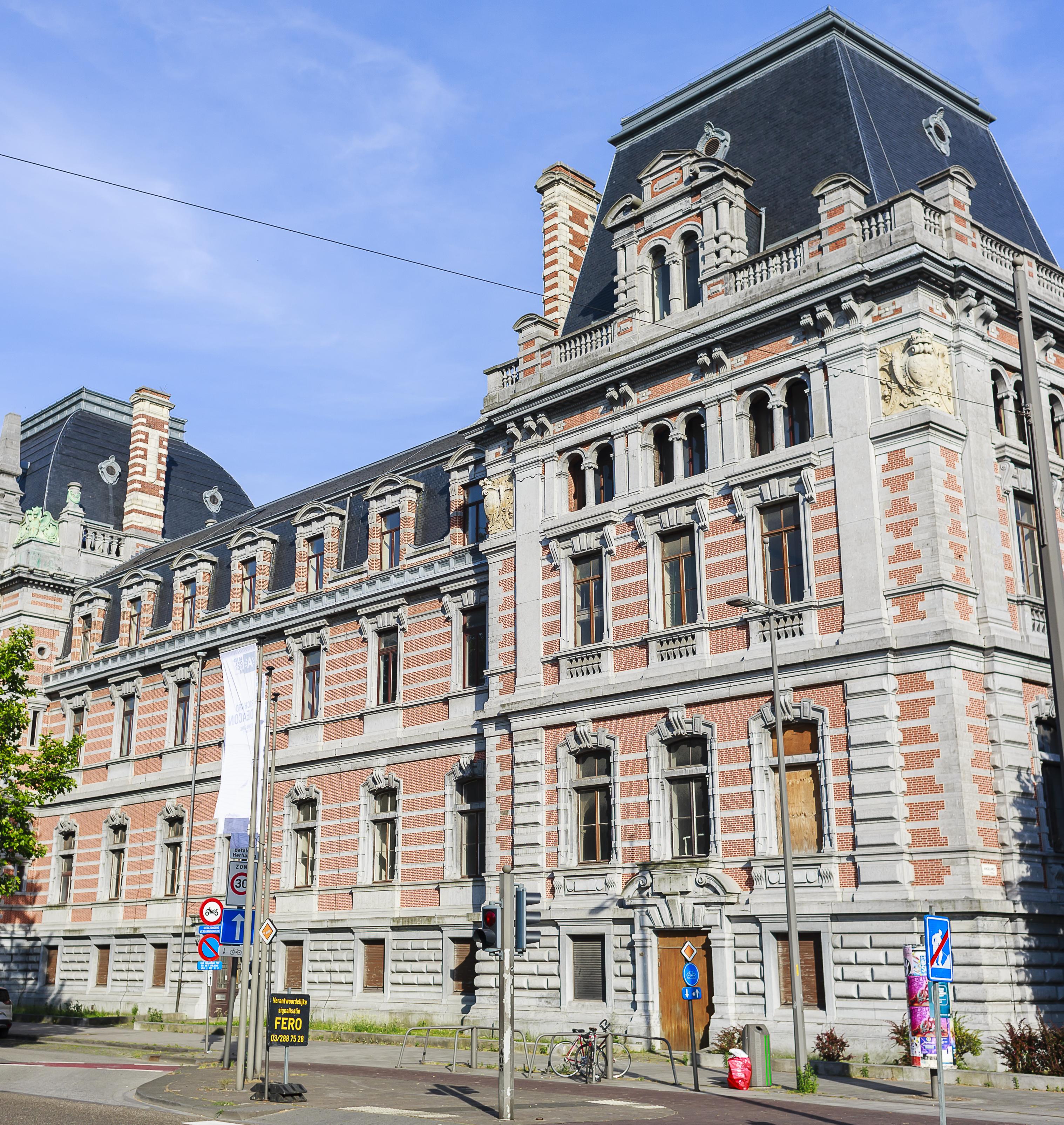 Oude justitiepaleis krijgt zijn binnentuin terug (Antwerpen) Gazet