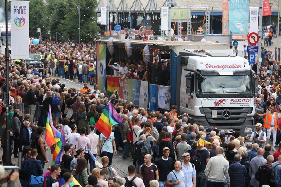 In Beeld Dit Was De Antwerp Pride Parade Antwerpen Gazet Van Antwerpen