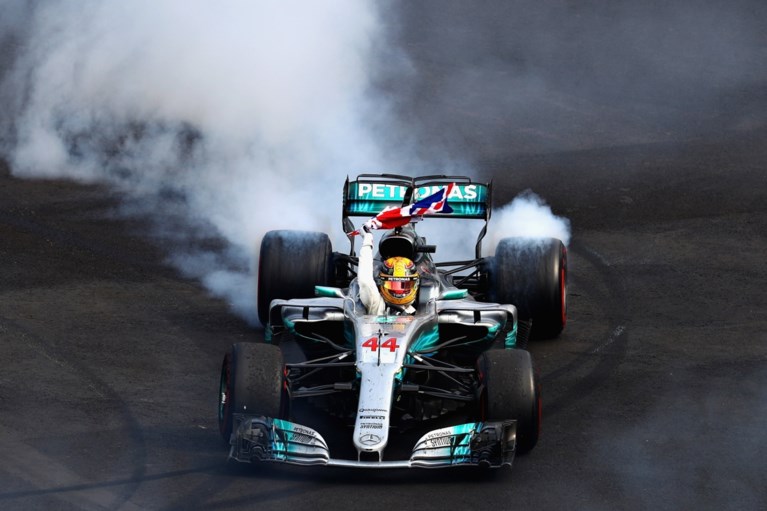 ANALYSE. Lewis Hamilton nestelt zich in galerij der groten van de F1