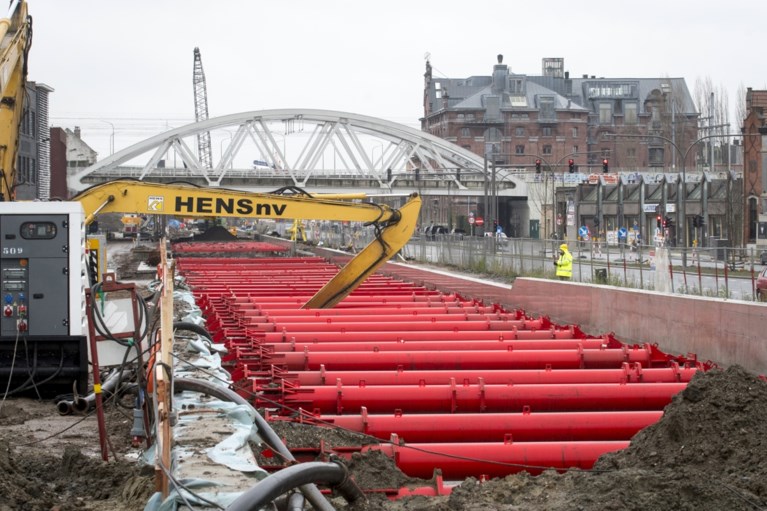 IN BEELD. Nieuwe IJzerlaankanaal krijgt stilaan vorm