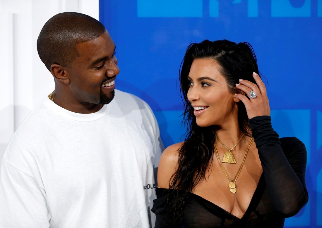 Kim Kardashian en Kanye West verwelkomen derde kindje | Gazet van Antwerpen  Mobile