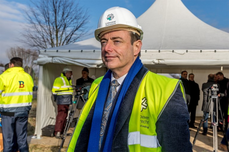 Eerste schop Oosterweel in de grond: “De ene na de andere werf zal nu opgestart worden”