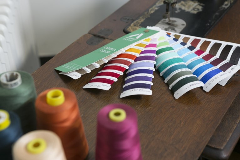 Blind Getrouwd In Mols Kostuum Van Cossmo Mol Gazet Van