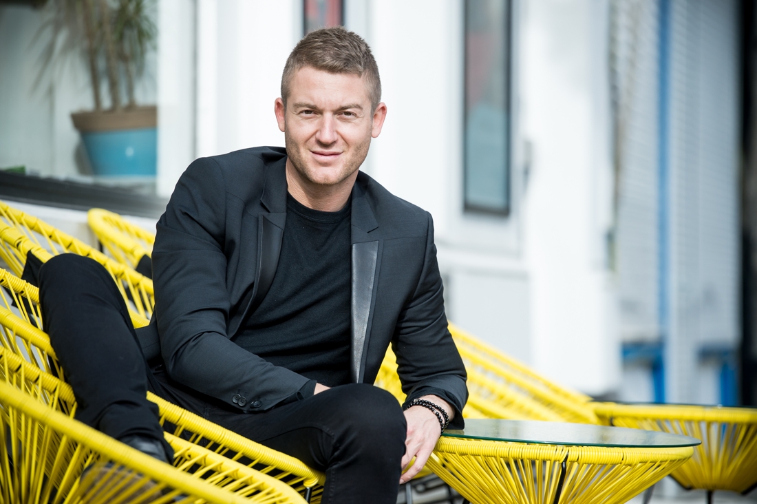 Zo leerde Jani zijn vriend kennen “Laat mij met rust, freak... Gazet