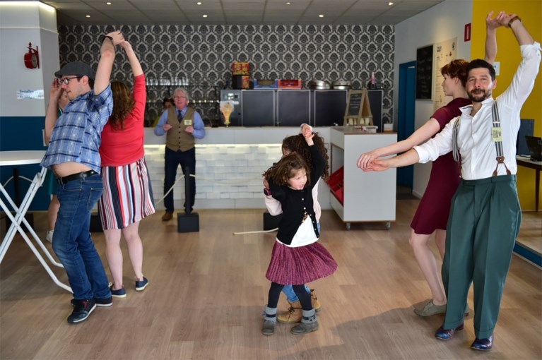 Slotfeest in Speelgoedmuseum in heuse fiftiesstijl