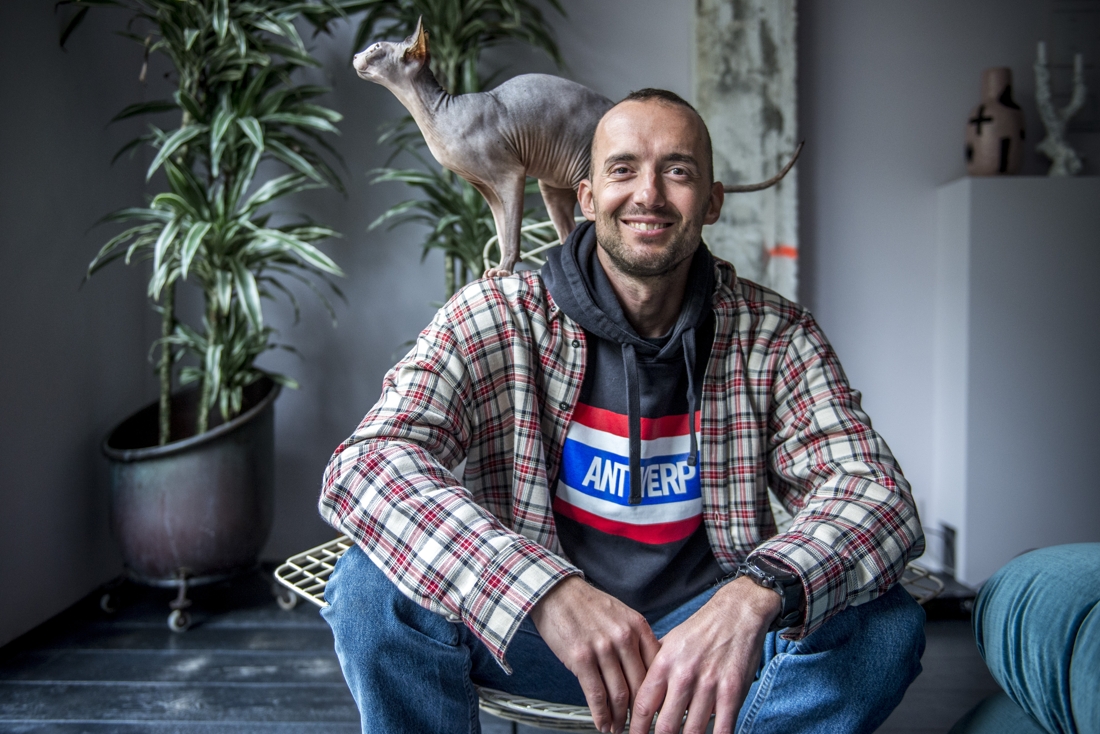 Antwerpse designexpert en kunstkenner Boris Devis is dealer Gazet
