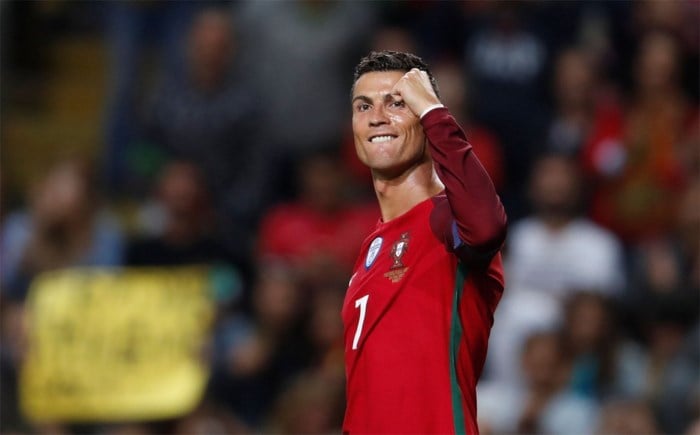 Portugal trekt zonder EK-held en Nani, maar mét Ronaldo ...
