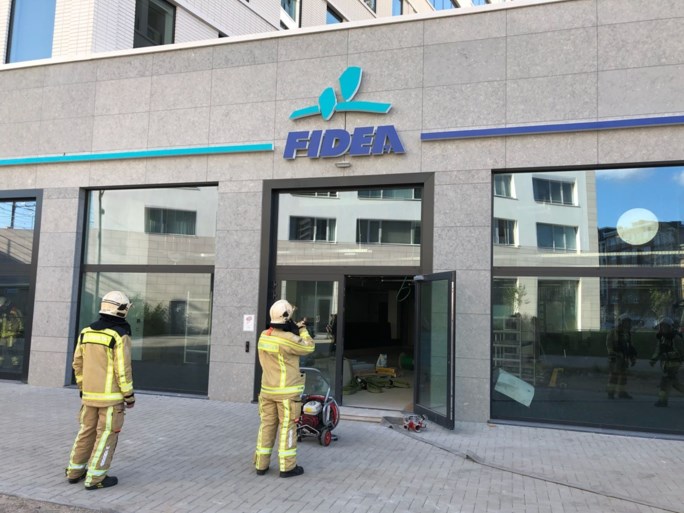 Brandweer moet uitrukken voor rook in kantoorgebouw achter station