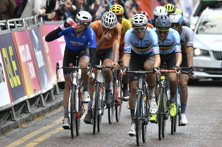 Veldrijders maken indruk op EK Wielrennen: brons voor Wout van Aert