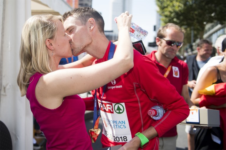 EK Atletiek. Koen Naert loopt op weergaloze manier naar Europese marathontitel