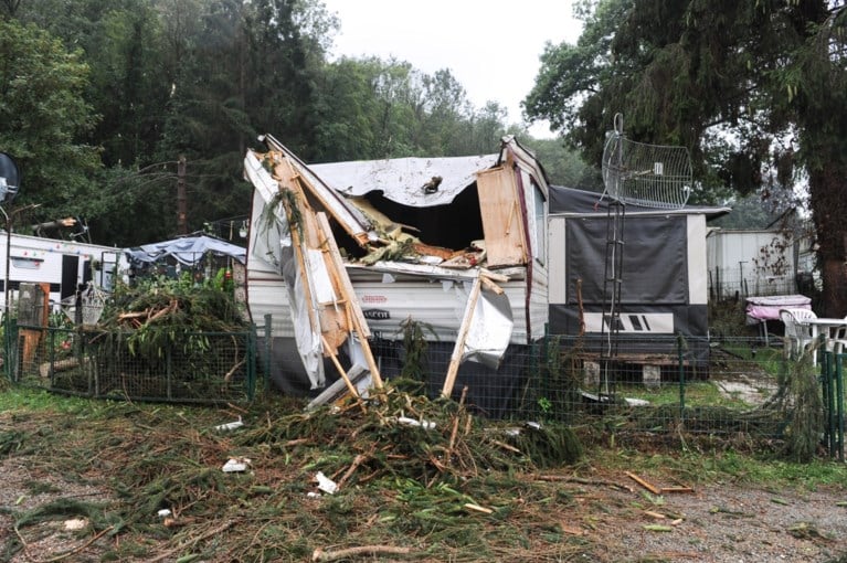 Onweer veroorzaakte vooral schade in Wallonië: minitornado en verschillende scoutskampen ontruimd