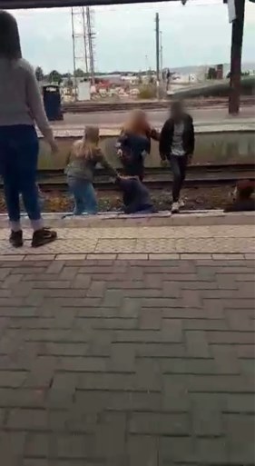 Man die 15-jarige jongen op spoor duwde in Aarschot aangehouden