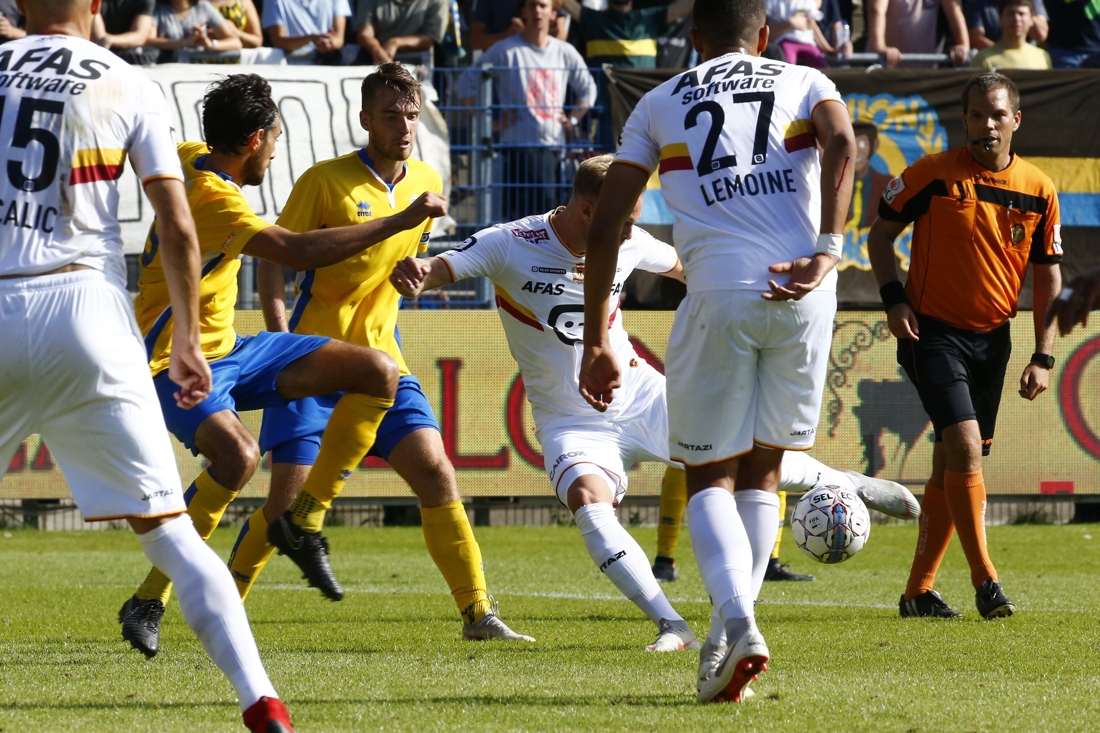 Beoordelingen na Union - KV Mechelen: twee spelers krijgen ...