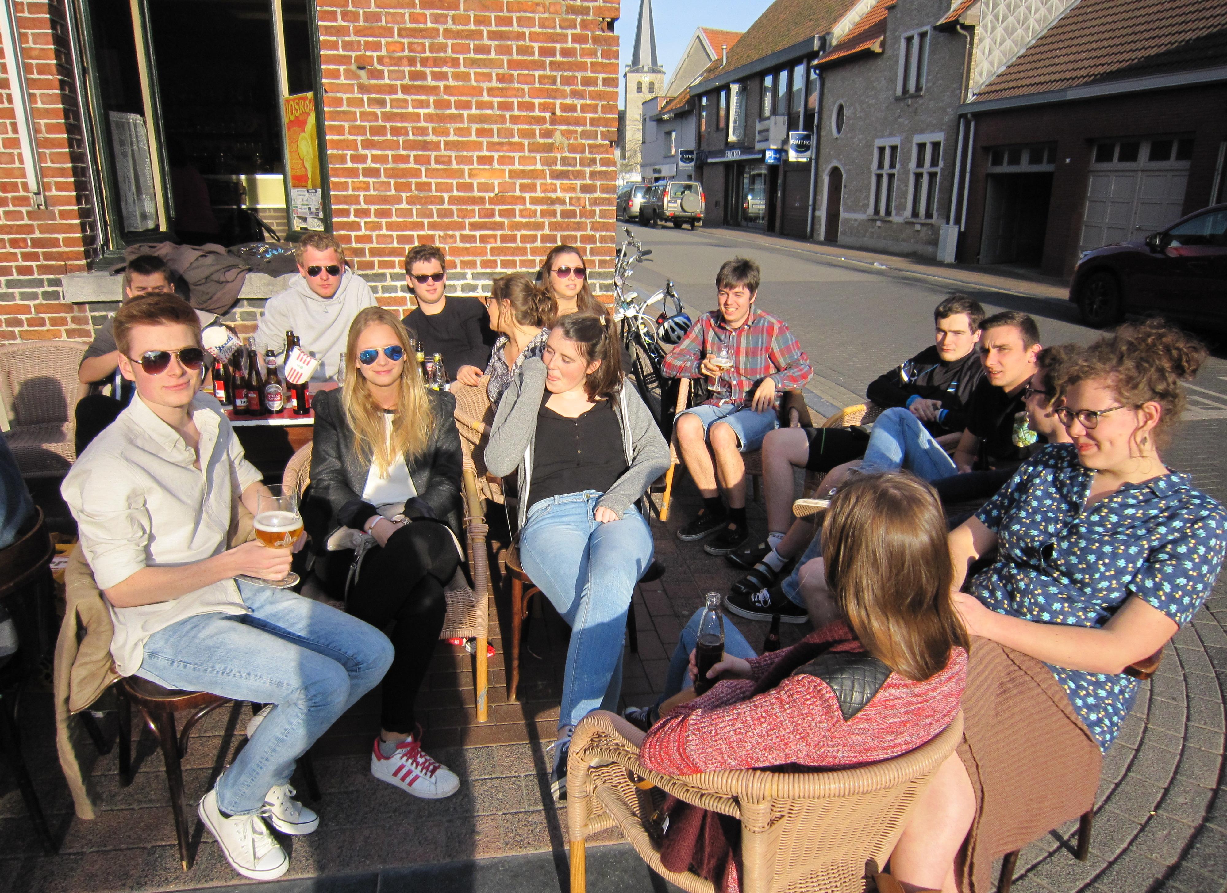 Café en dorpscinema Rex verkocht “Wij hebben vaders wens zo