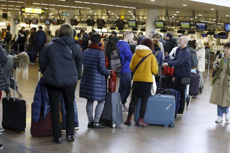 Staking Aviapartner blijft duren: één vlucht op vijf geannuleerd, onderhandelingen uitgesteld