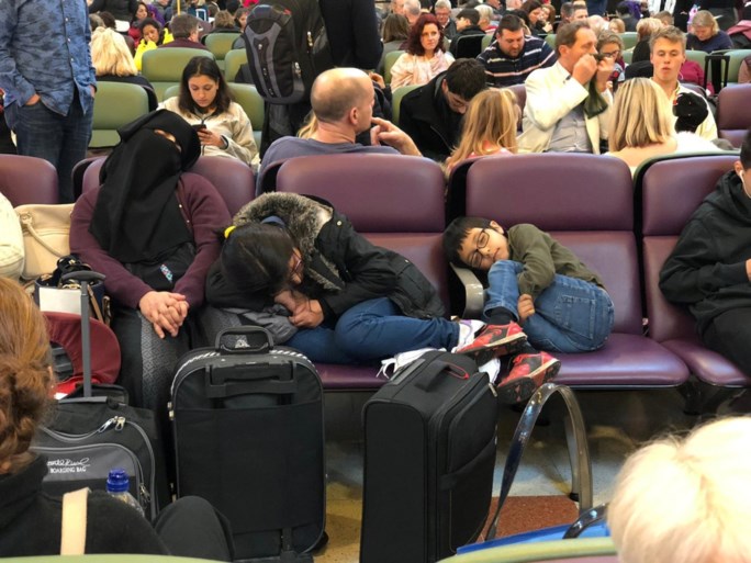 Luchthaven van Gatwick opnieuw beschikbaar voor beperkt aantal vluchten