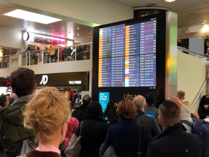 Luchthaven van Gatwick opnieuw beschikbaar voor beperkt aantal vluchten
