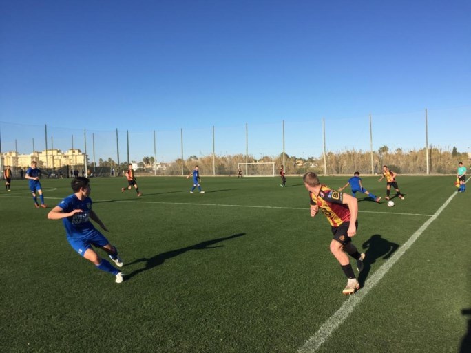KV Mechelen vloert Nederlandse tweedeklasser met 2-0