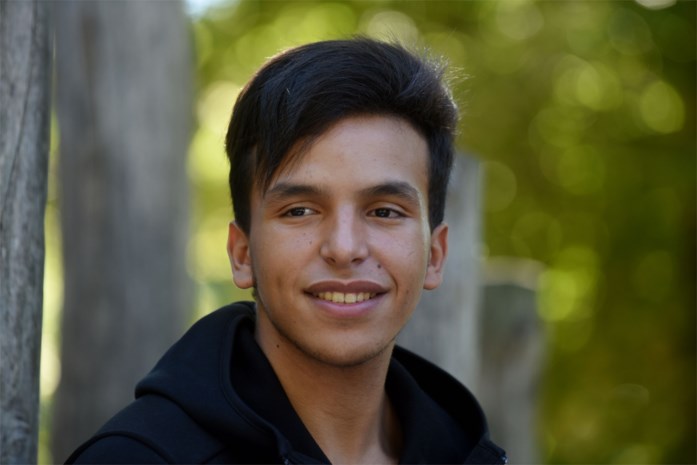 soufiane eddyani reageert op controversieel nummer ik soufiane eddyani reageert op controversieel nummer ik