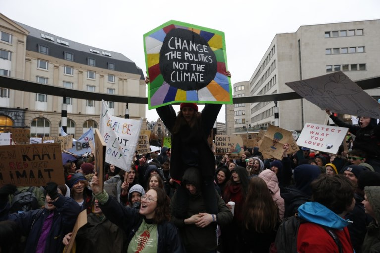 12.500 jongeren in Brussel voor tweede klimaatmars, scholieren op bezoek bij schepenen Beels en Meeuws