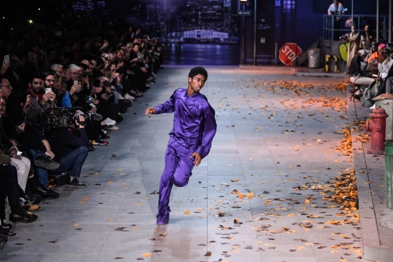 Louis Vuitton eert Michael Jackson in nieuwe collectie