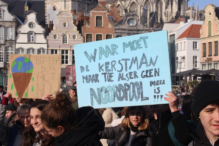 Honderden jongeren nemen het op voor de Aarde: “We willen aantonen dat het niet enkel om spijbelen gaat”