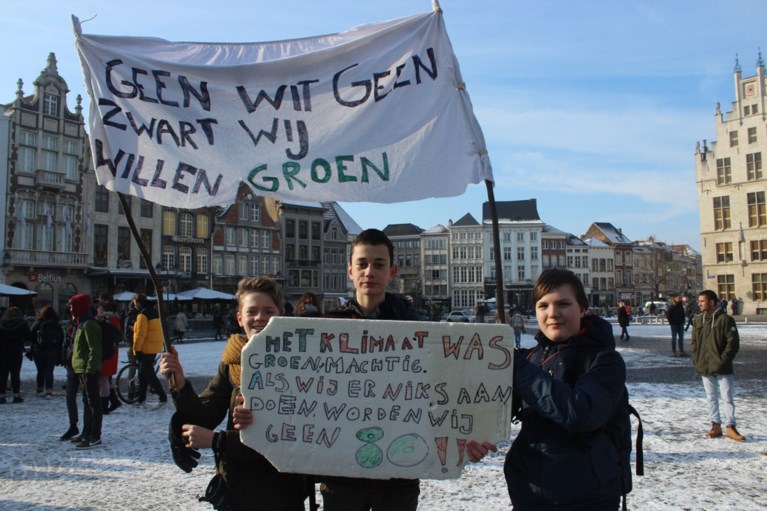 Honderden jongeren nemen het op voor de Aarde: “We willen aantonen dat het niet enkel om spijbelen gaat”