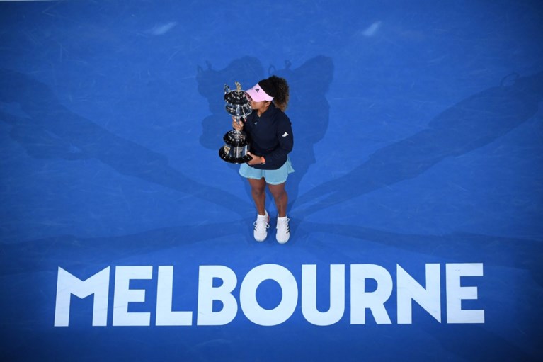 21-jarige Osaka wint Australian Open na thriller en wordt eerste Aziatische nummer één van de wereld