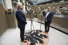 Koen Van den Heuvel vervangt Joke Schauvliege, Puurs-Sint-Amands moet op zoek naar waarnemend burgemeester
