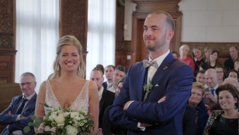 Gekibbel, geplaag en gegiechel: alle koppels uit ‘Blind Getrouwd’ kennen hun partner (en dat geeft vonken)