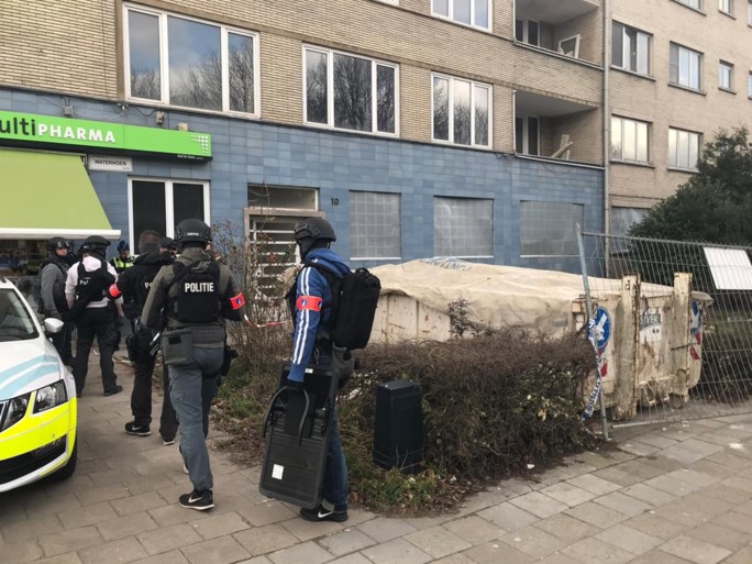 Gewonde bij zwaar geval van agressie op Linkeroever: man (40) gestoken met mes