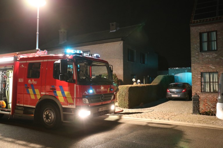 Veel rook na brand in kelder