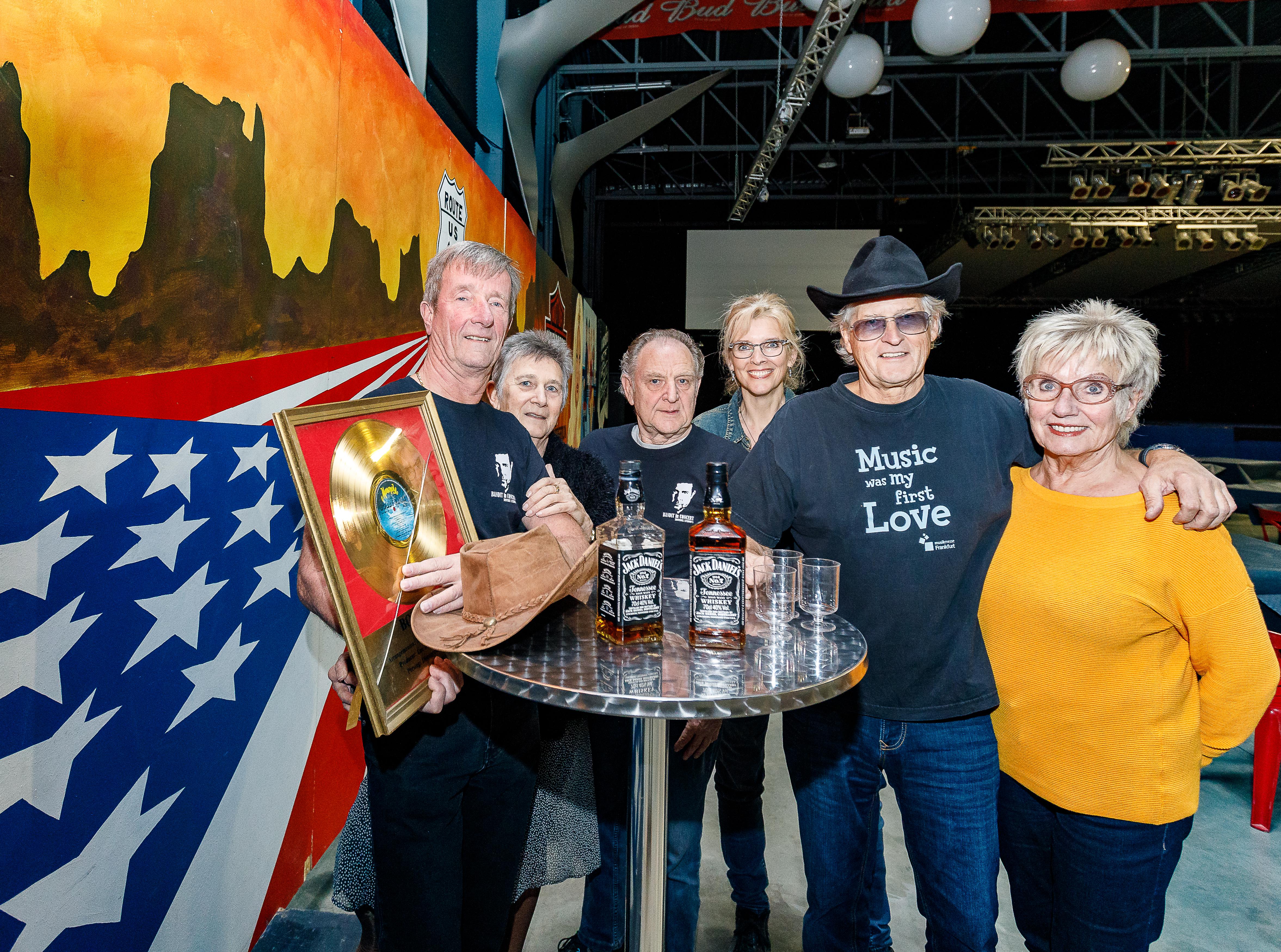 Rock en country in Sonybel Studio’s (HeistopdenBerg) Gazet van