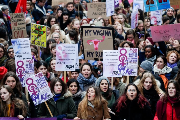 Meer dan 5.000 deelnemers voor vrouwenmars in Brussel: “Mijn lichaam, mijn keuze, mijn vrijheid”